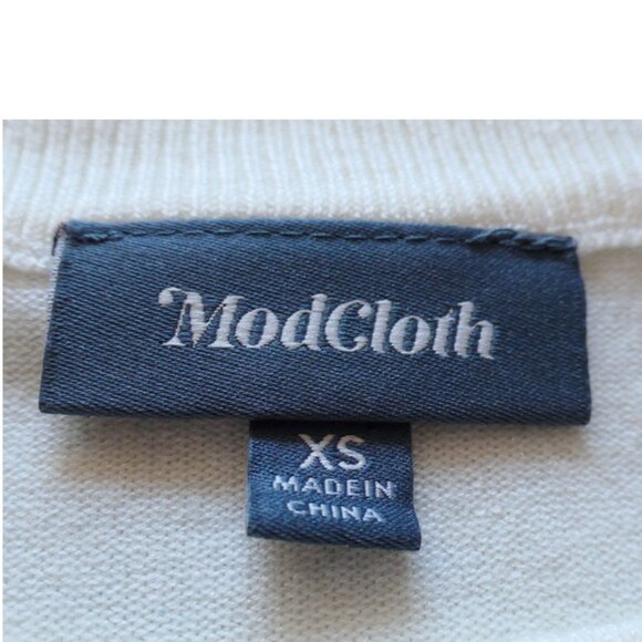 white striped sweater with 3/4 long sleeves, Modcloth, XS - Picture 5 of 6